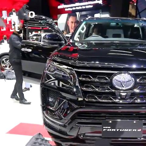 直播镜头下的奔跑者，解码体育直播中的跑步赛事新生态