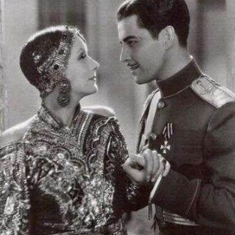 实时激情与历史回顾，体育直播与回放的双面魅力