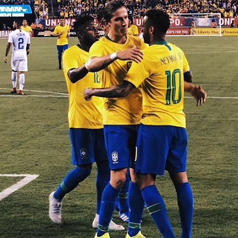 湖人火箭世纪对决,直播全攻略与赛事前瞻 湖人火箭世纪对决,直播全攻略与赛事前瞻