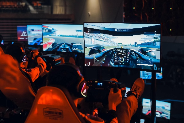 极速激情与岭南体育的碰撞，F1赛车直播如何征服广东观众