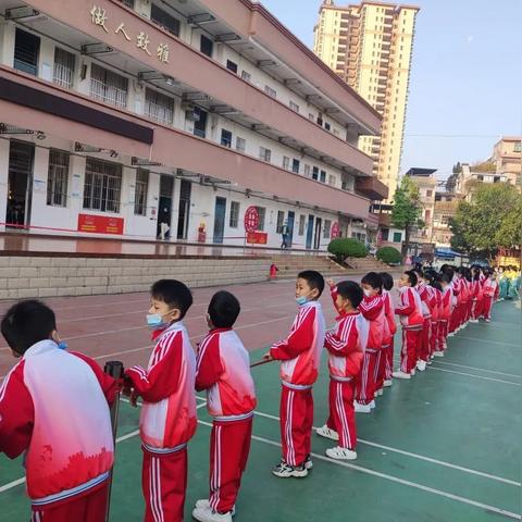 直播镜头下的青春风采,体育大专教育如何赋能体育直播行业 直播镜头下的青春风采,体育大专教育如何赋能体育直播行业