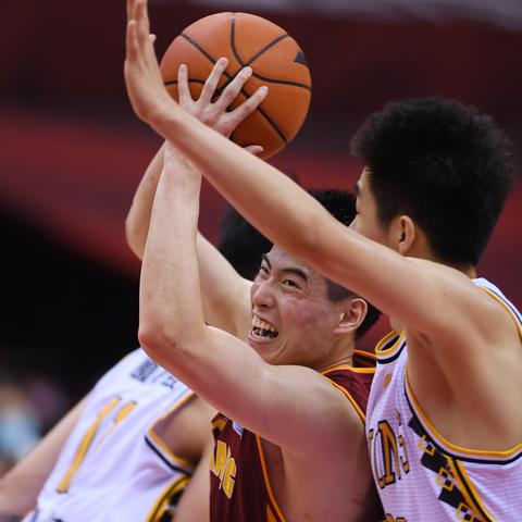 直播江湖新势力，山东体育的CBA赛事狂欢