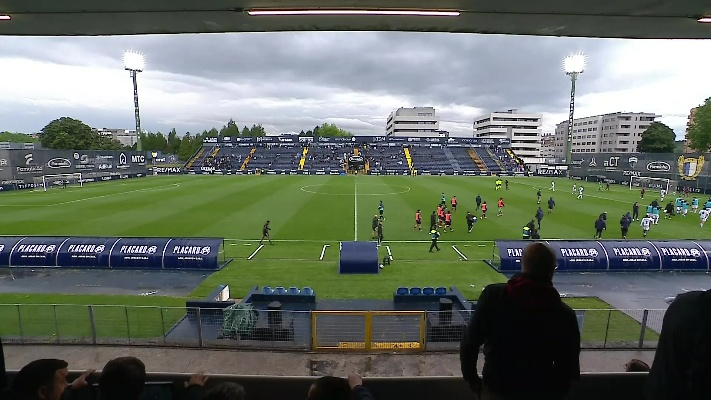 直播镜头下的查尔顿竞技场,体育直播如何重塑现代足球体验 直播镜头下的查尔顿竞技场,体育直播如何重塑现代足球体验