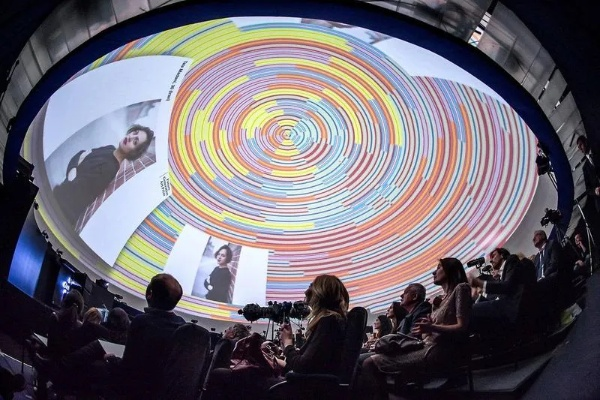 体育直播，从单向传播到沉浸式体验的蜕变