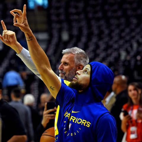 极速体育，NBA在线直播如何重塑球迷的观赛体验